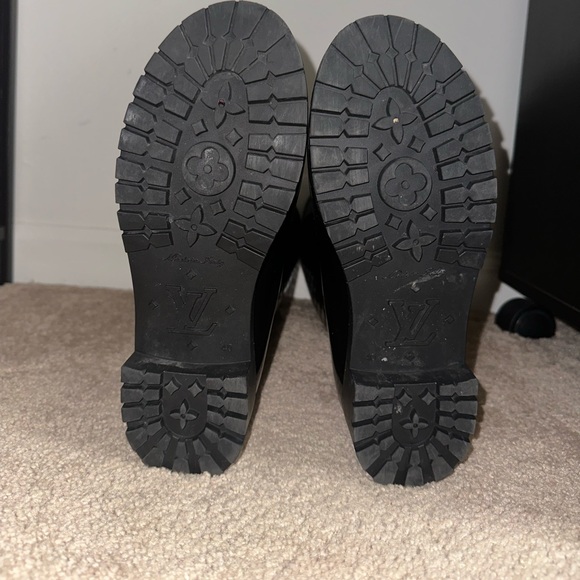 100% Authentic Louis Vuitton Splash Boots - Picture 5 of 7